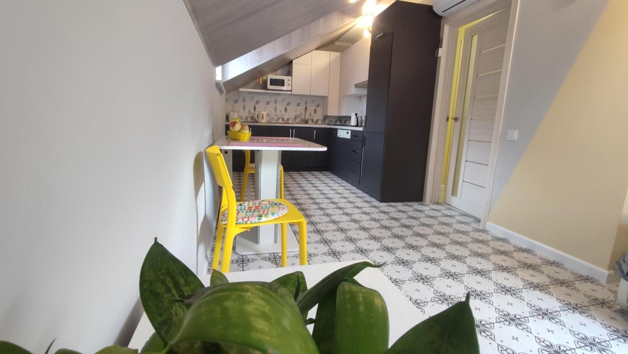 Appartement Сонячна Мансарда à Kamianets-Podilsky Extérieur photo